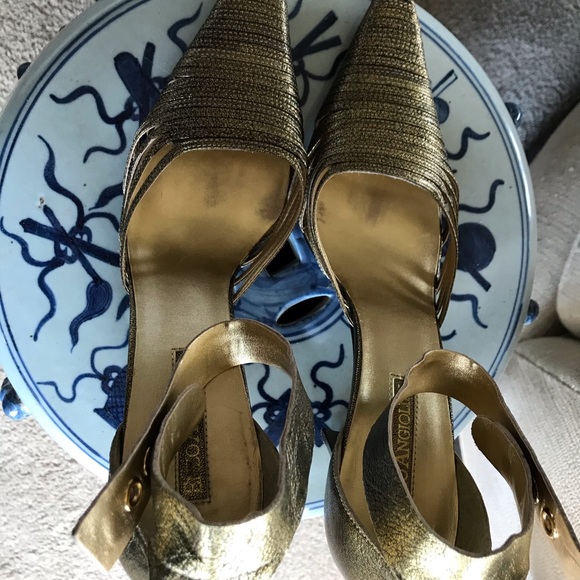 Gold high heels!!! - Picture 5 of 9